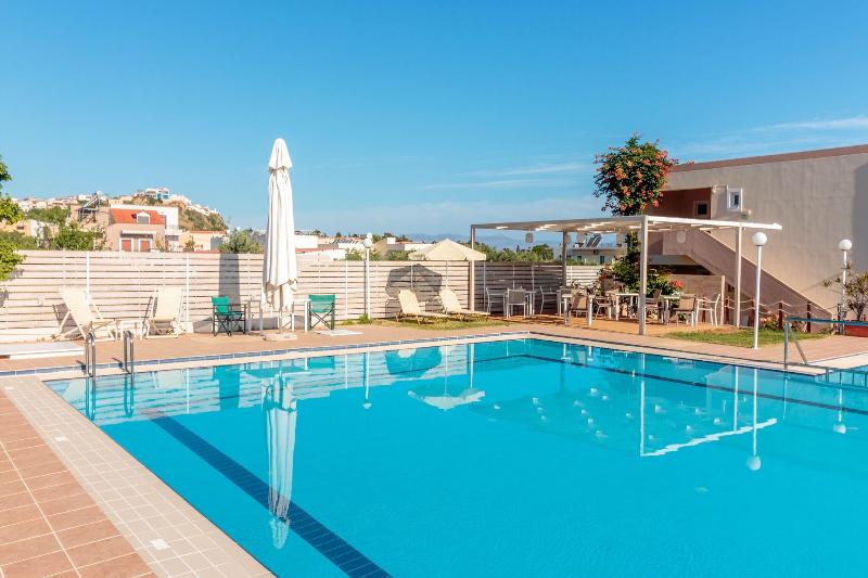 Dimitra & Evdokia Hotel - Havuz
