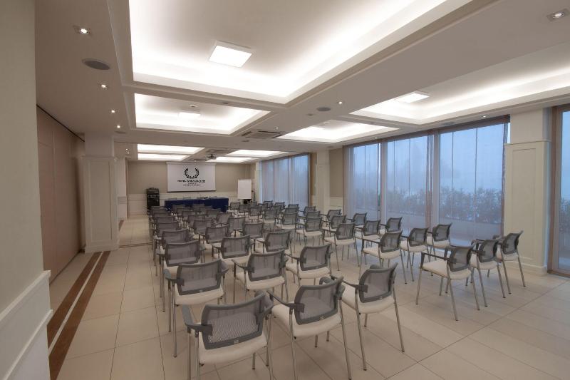 Ambasciatori - Toplantı