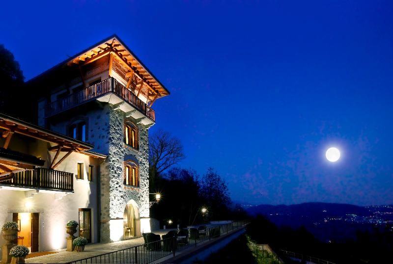 Tenuta De L'Annunziata - Genel