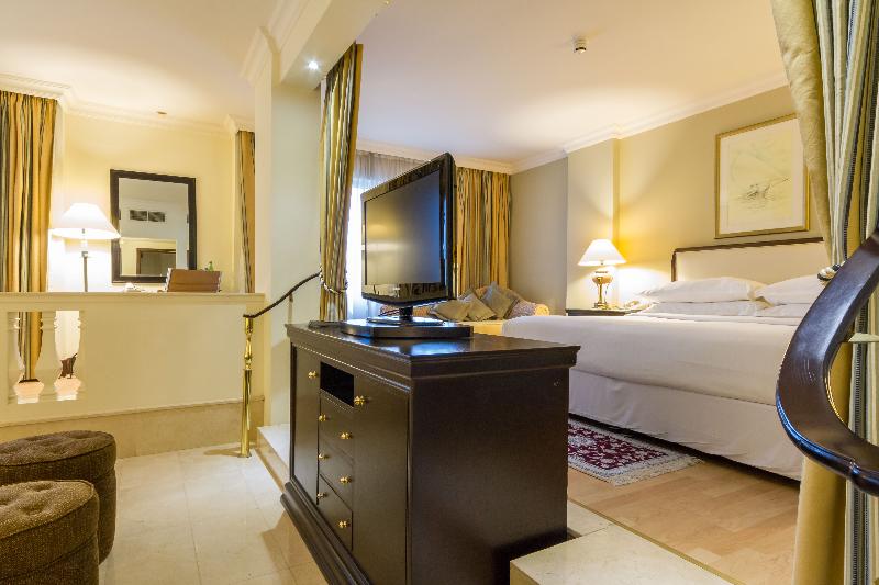 Sunday Suites Excelsior Hotel Deira - Oda