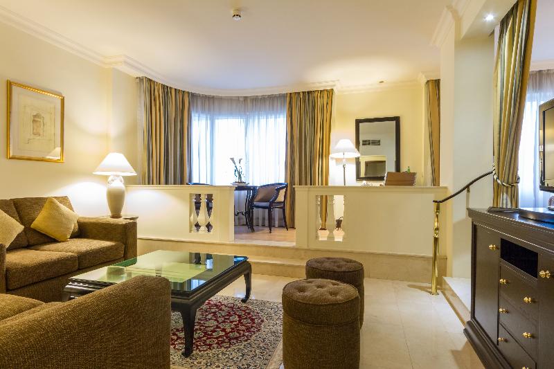 Sunday Suites Excelsior Hotel Deira - Oda