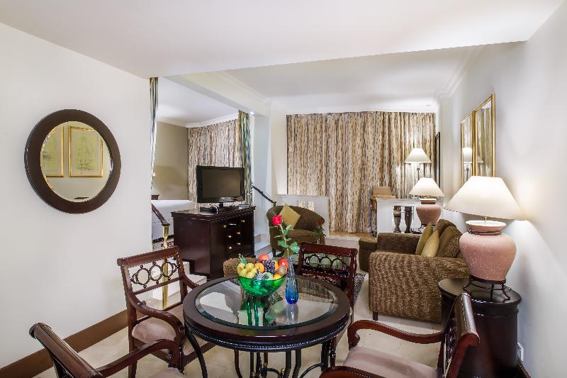 Sunday Suites Excelsior Hotel Deira - Oda