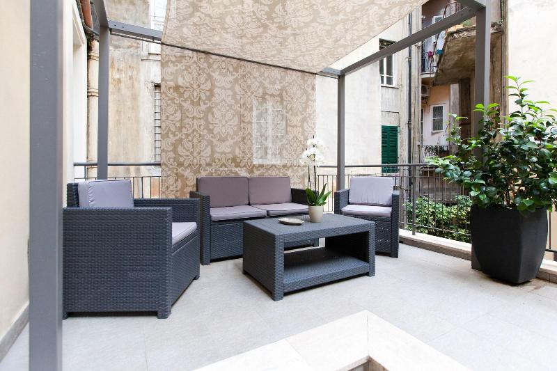 Quirinale Luxury Rooms - Genel