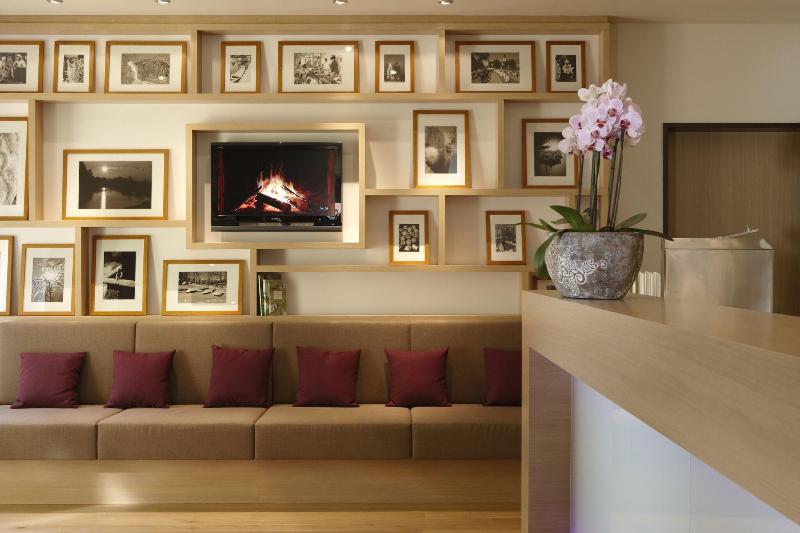 Hotel Spreebalance The Originals Relais - Lobi