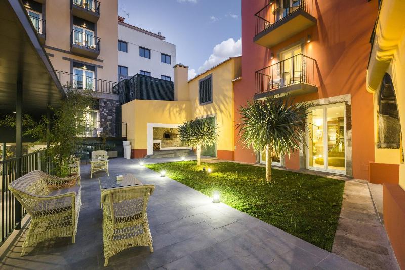 Castanheiro Boutique Hotel - Teras