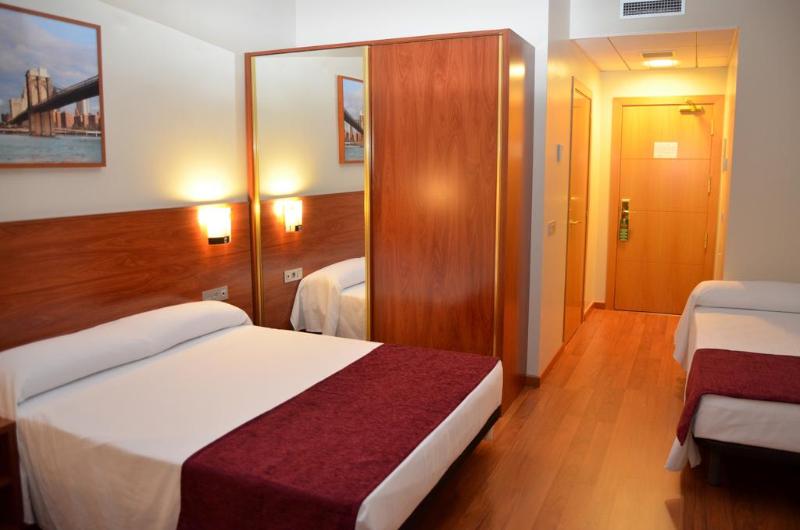 Hotel Reus Park - Oda