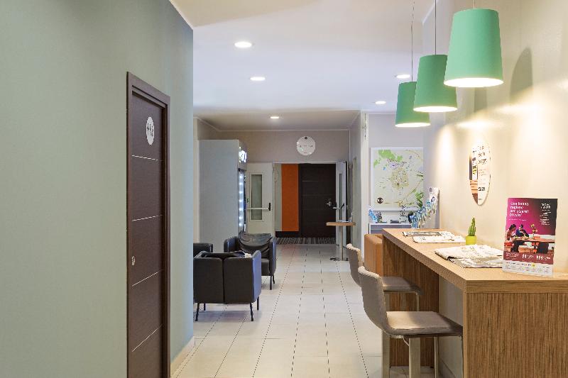 B&B Hotel Bergamo City - Lobi