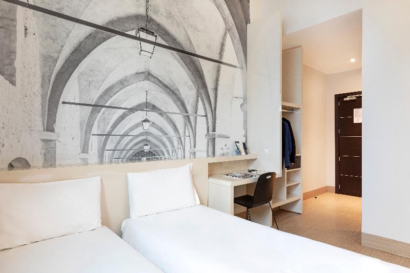 B&B Hotel Bergamo City - Oda