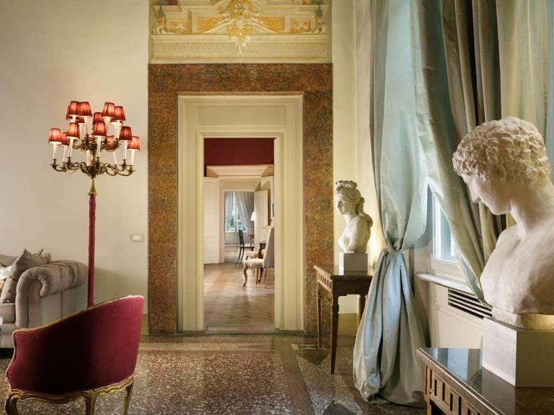 Palazzo Di Camugliano - Lobi