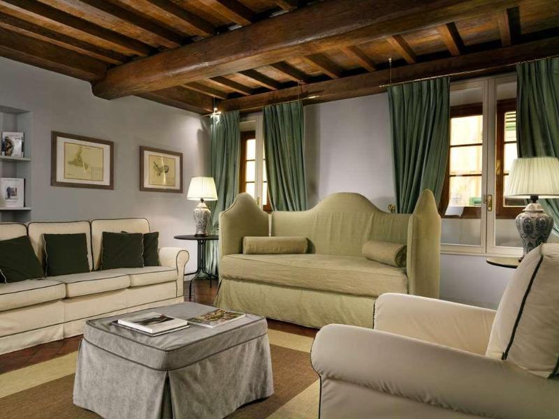 Palazzo Di Camugliano - Oda
