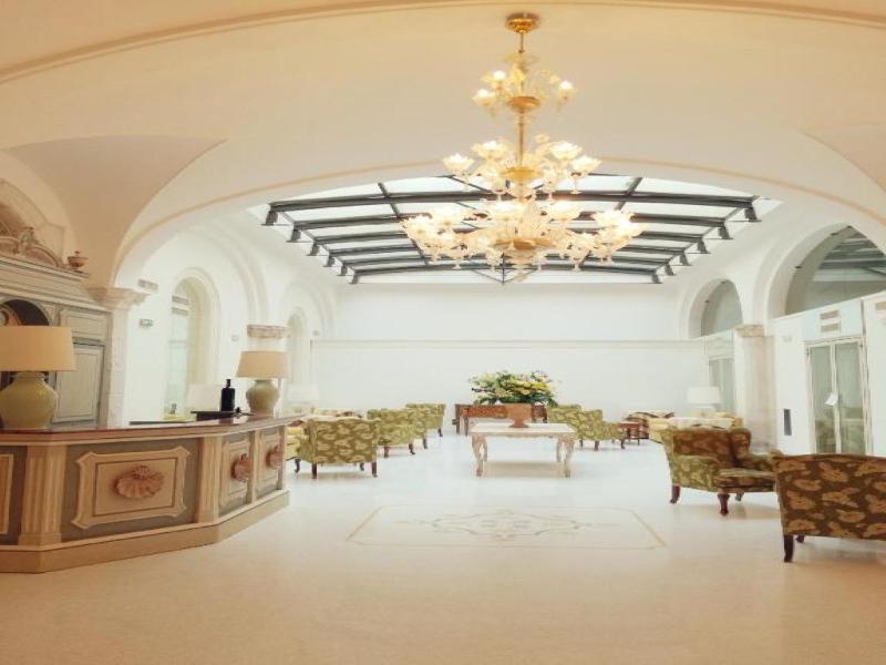 Grande Albergo Internazionale - Lobi