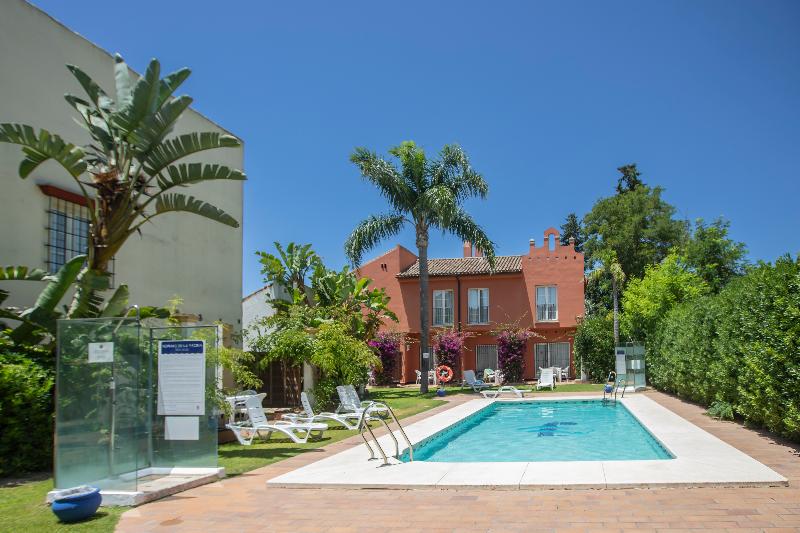 Apartamentos SB Vistahermosa - Havuz