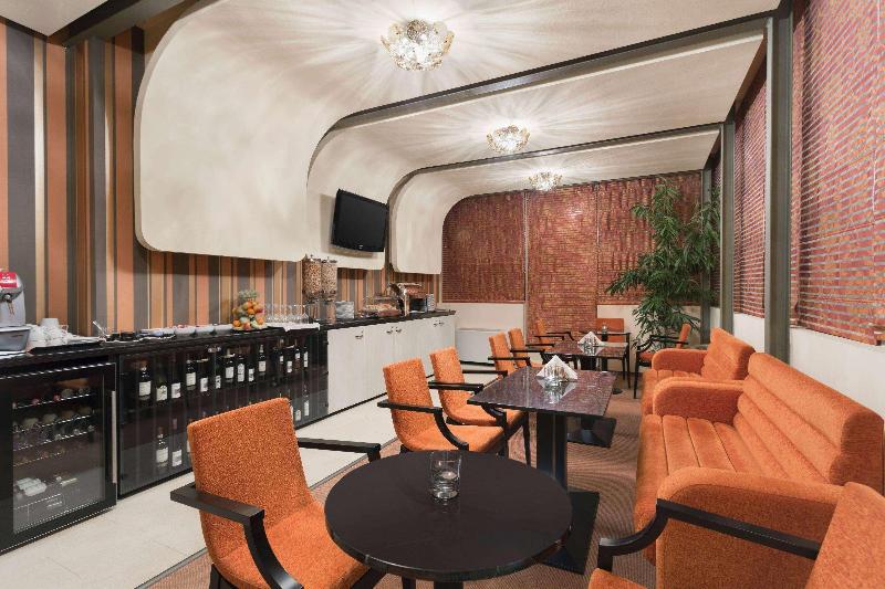 Wyndham Cluj - Bar