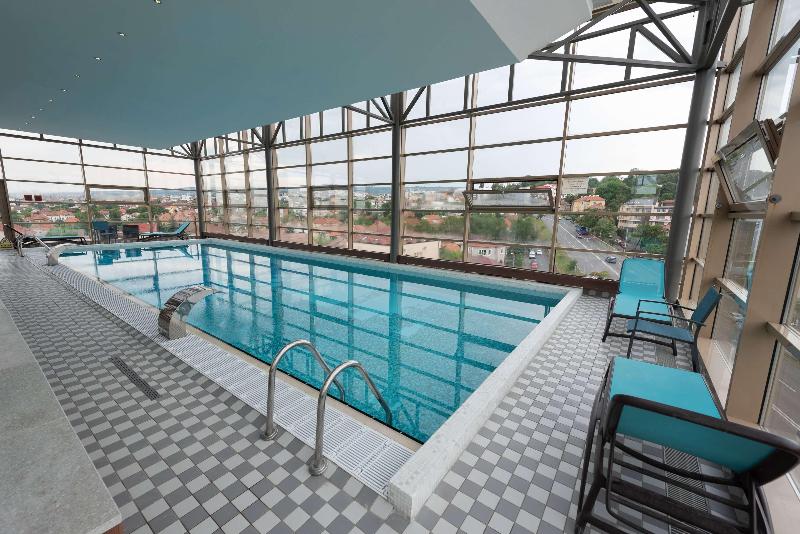 Wyndham Cluj - Havuz