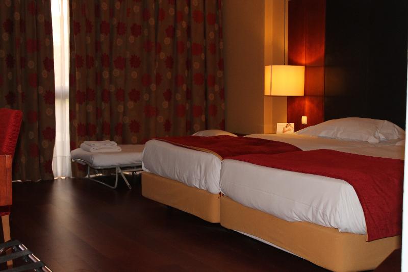 Leziria Parque Hotel - Oda