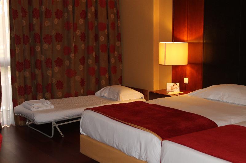 Leziria Parque Hotel - Oda