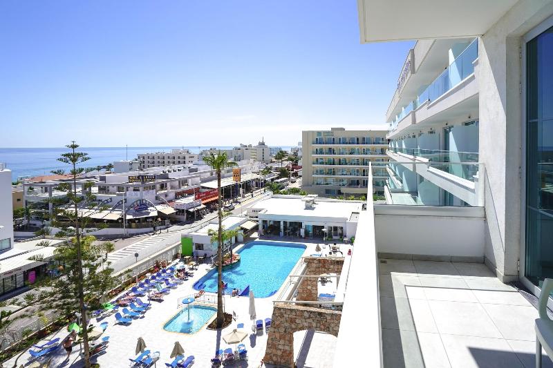 Melini Hotel Suites - Genel