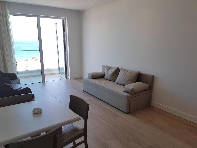 Melini Hotel Suites - Oda
