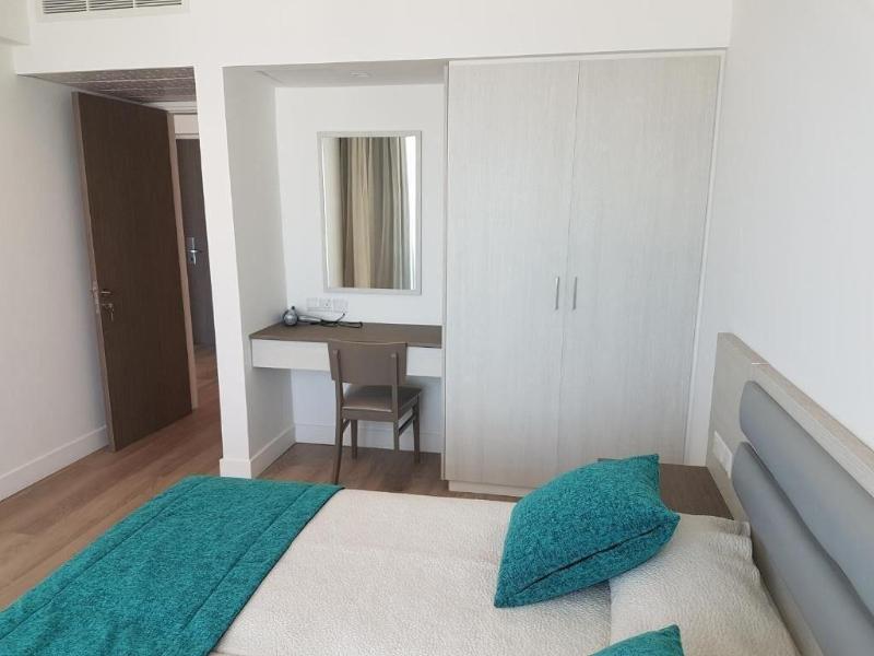 Melini Hotel Suites - Oda