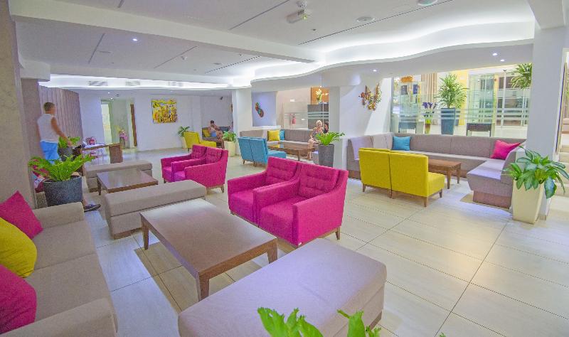 New Famagusta Hotel - Lobi