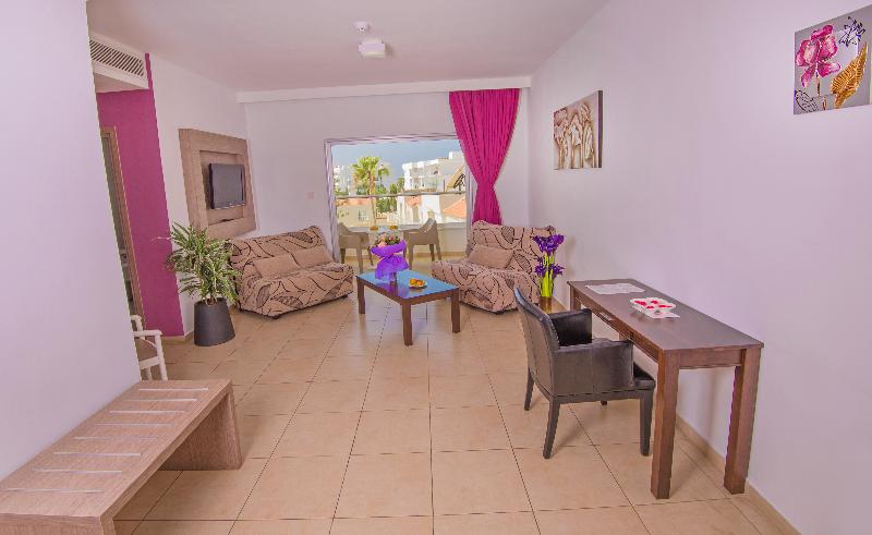 New Famagusta Hotel - Oda
