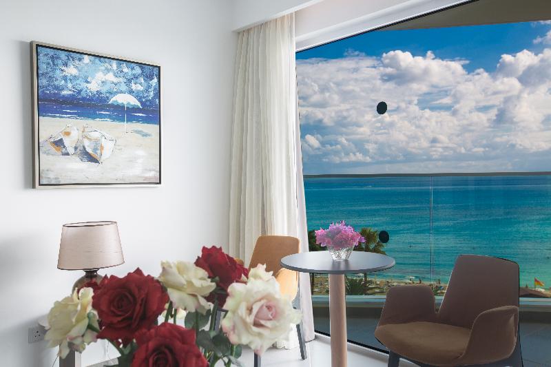 Vassos Nissi Plage Hotel & Spa - Oda