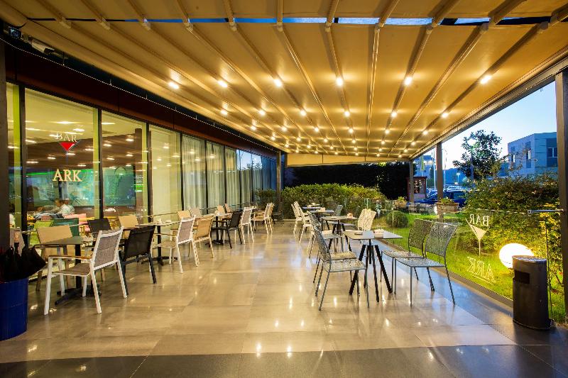 Best Western Premier Ark Hotel - Bar