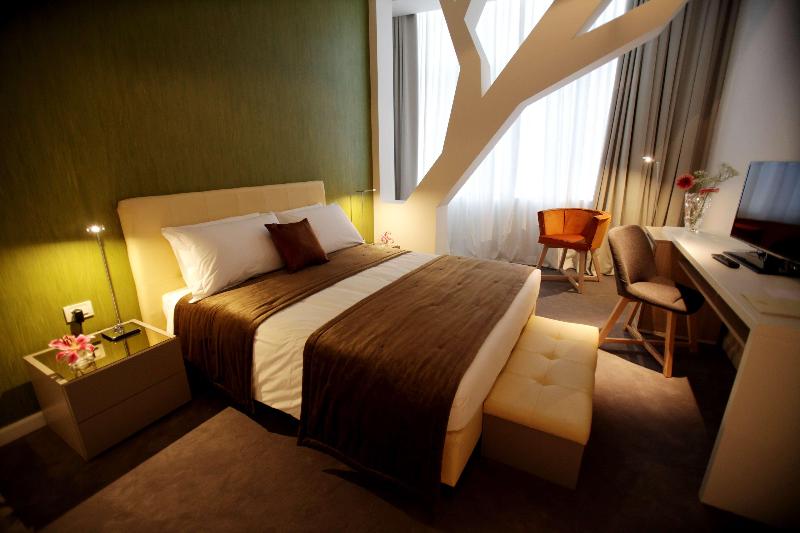 Best Western Premier Ark Hotel - Oda