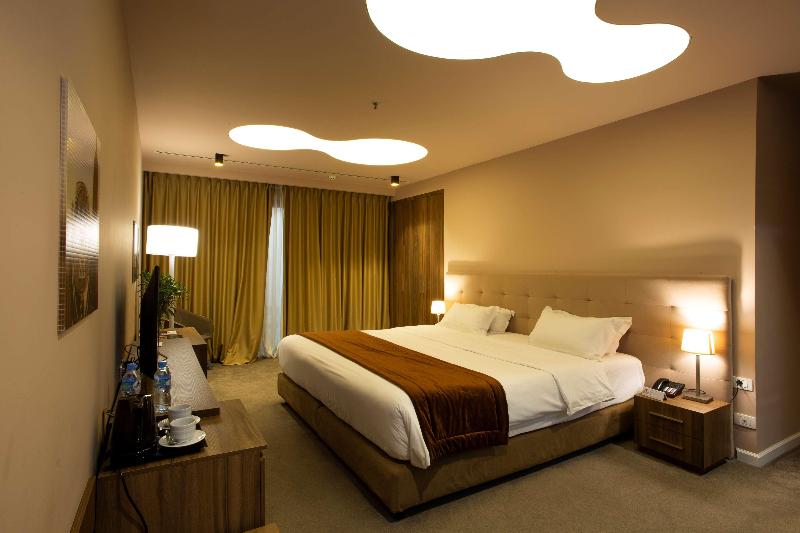 Best Western Premier Ark Hotel - Oda
