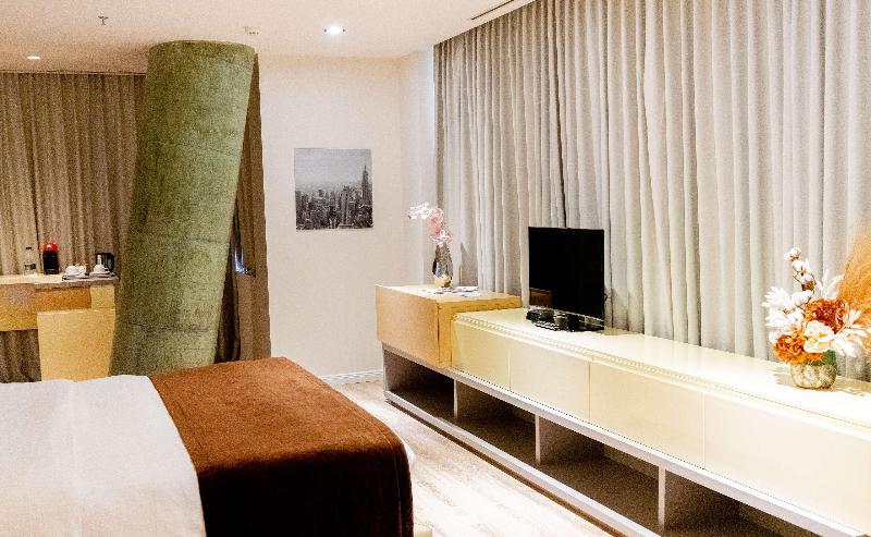 Best Western Premier Ark Hotel - Oda