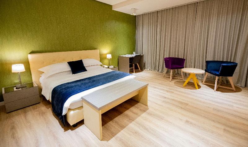 Best Western Premier Ark Hotel - Oda