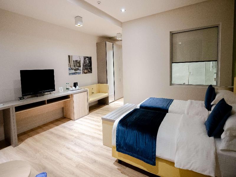 Best Western Premier Ark Hotel - Oda