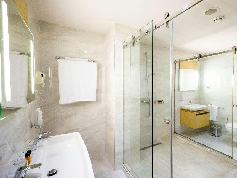 Best Western Premier Ark Hotel - Oda