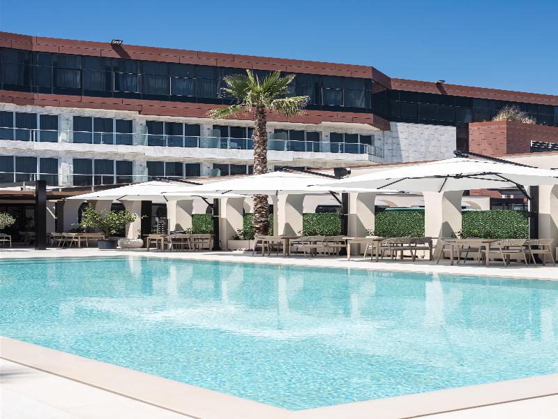 Best Western Premier Ark Hotel - Havuz