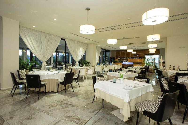 Best Western Premier Ark Hotel - Restoran