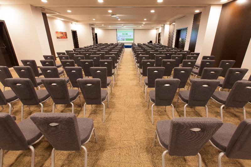 Holiday Inn Muscat Al Seeb - Toplantı