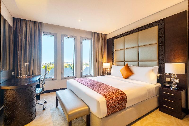 Holiday Inn Muscat Al Seeb - Oda