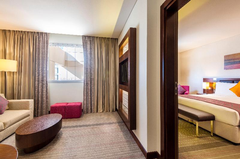 Holiday Inn Muscat Al Seeb - Oda