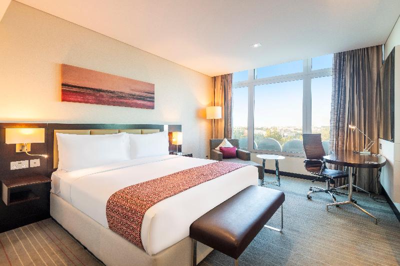 Holiday Inn Muscat Al Seeb - Oda