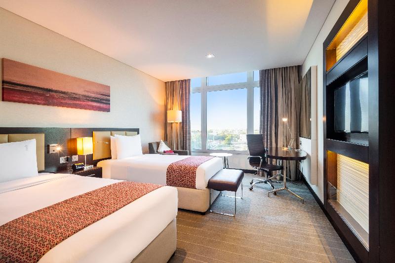 Holiday Inn Muscat Al Seeb - Oda