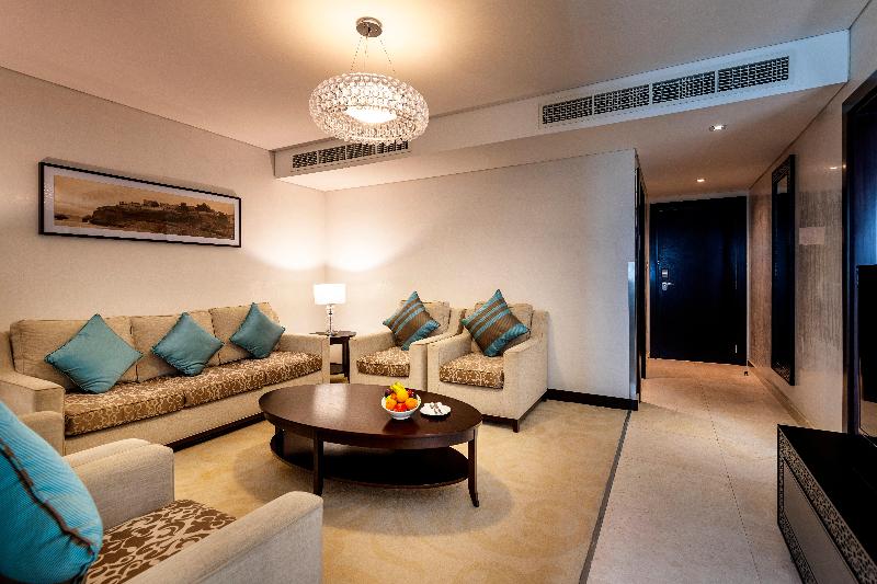 Holiday Inn Muscat Al Seeb - Oda