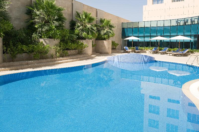 Holiday Inn Muscat Al Seeb - Havuz
