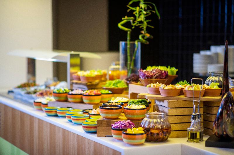 Holiday Inn Muscat Al Seeb - Restoran