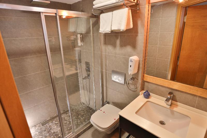 Cumbali Plaza Hotel - Oda