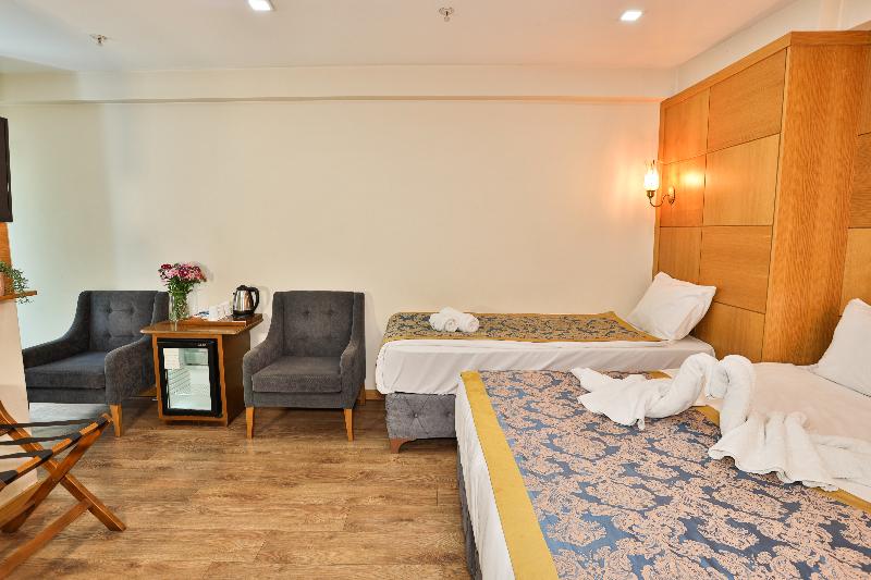 Cumbali Plaza Hotel - Oda