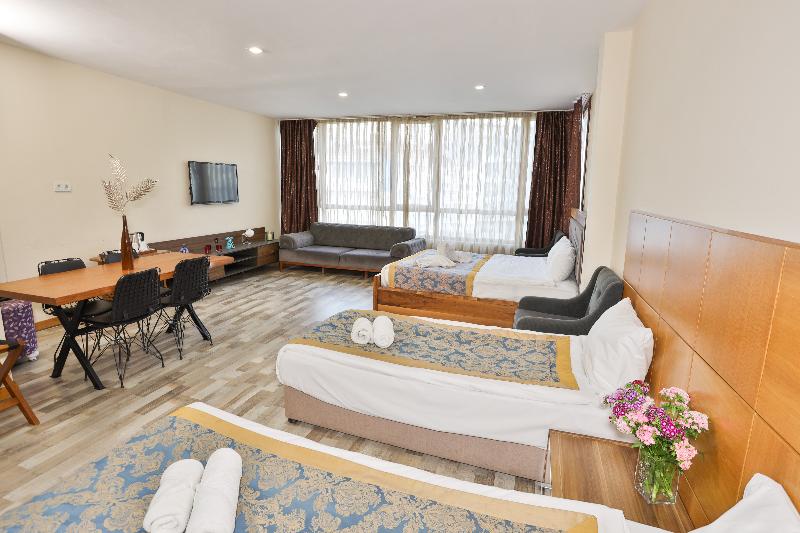 Cumbali Plaza Hotel - Oda