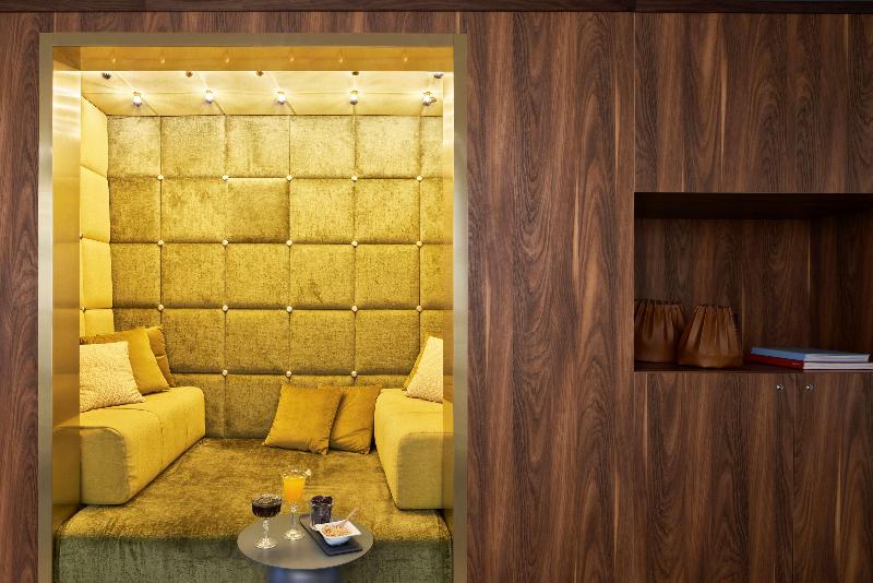Hyatt Centric Milan Centrale - Lobi