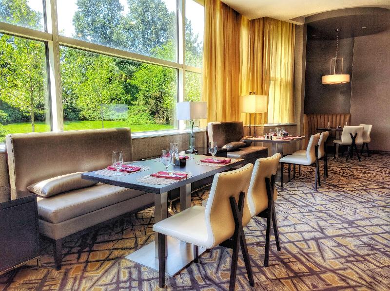 World of Blue Hotel - Restoran