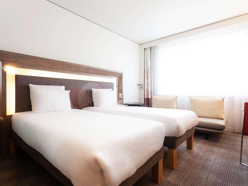 Novotel Basel City - Oda