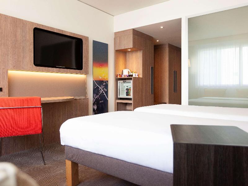 Novotel Basel City - Oda